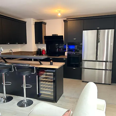 Duplex Complet - Proche Dysney Land Paris Lägenhet Bussy-Saint-Georges
