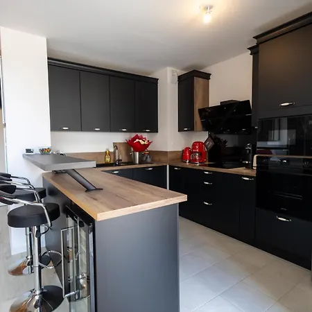 Duplex Complet - Proche Dysney Land Paris Lägenhet Bussy-Saint-Georges